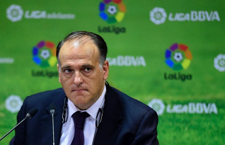 Chủ tịch La Liga tin rằng Real Madrid dư tiền mua cả hai cầu thủ