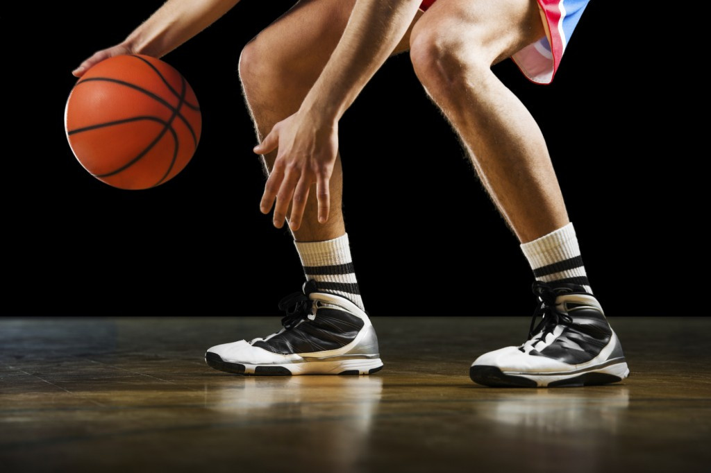 Biết được cách nhồi bóng đa dạng sẽ giúp bạn luyện tập kiểm soát bóng rổ hiệu quả