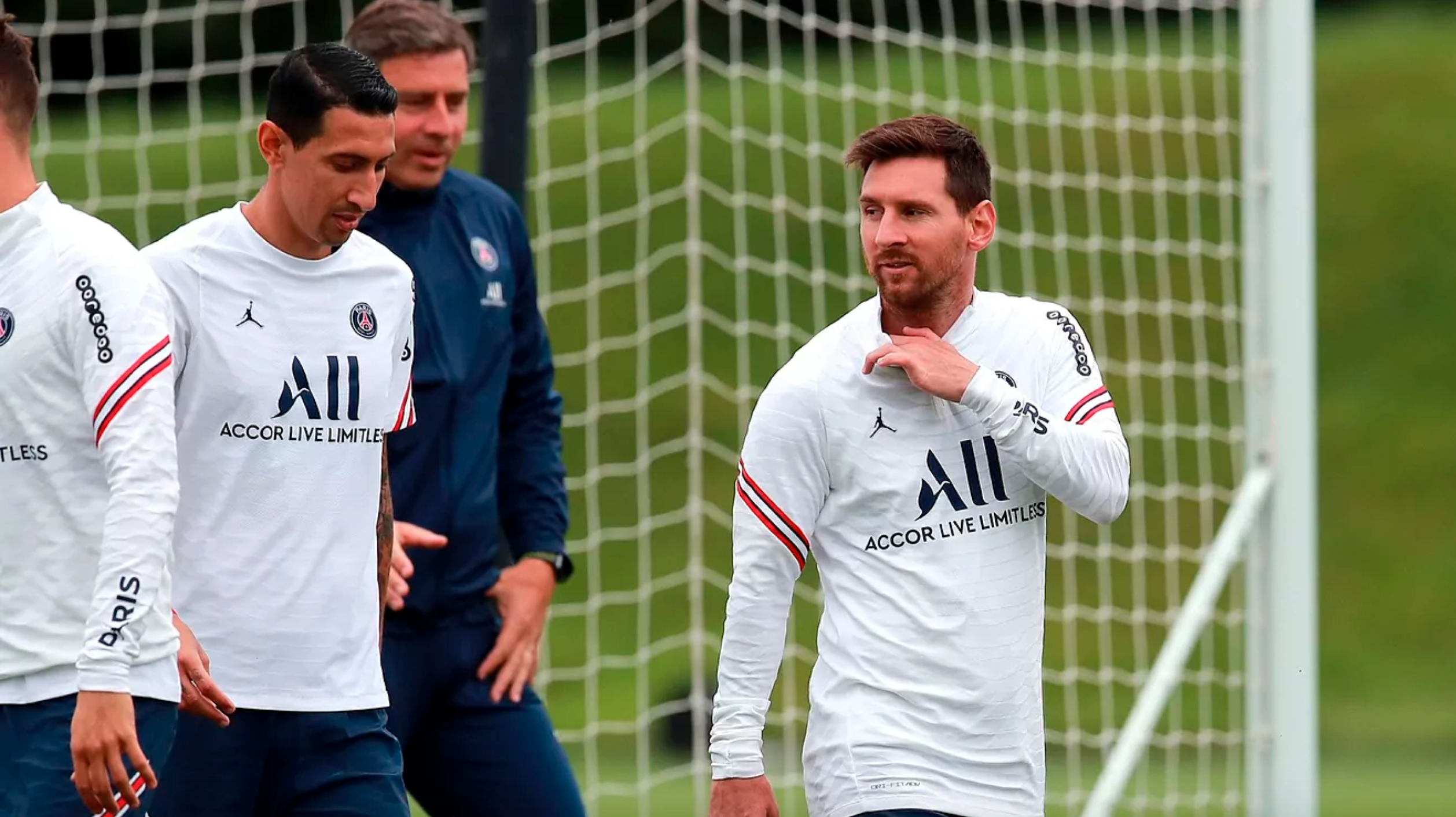 Angel Di Maria và Lionel Messi trong buổi tập của Paris Saint-Germain