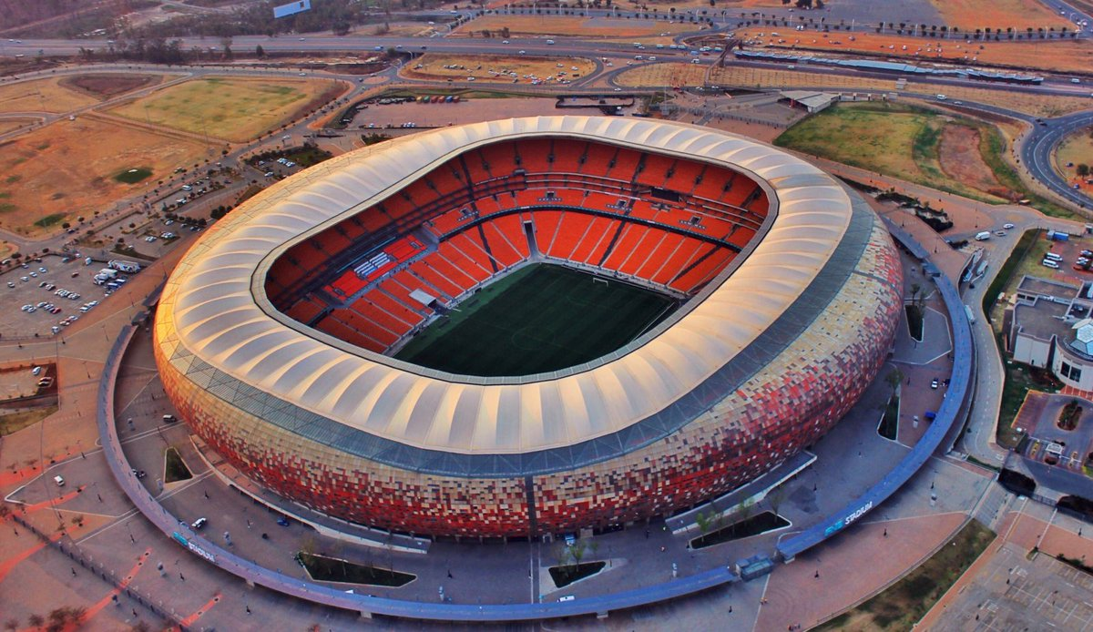 Top 6 sân vận động bóng đá đẹp nhất thế giới